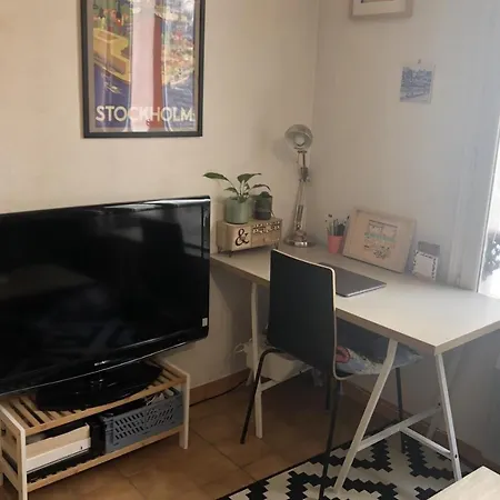Appartement Charmant 24M Near The Paris Lyon Station